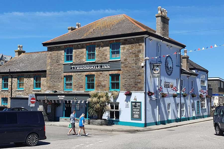 the Tywarnhayle Inn, Perranporth town