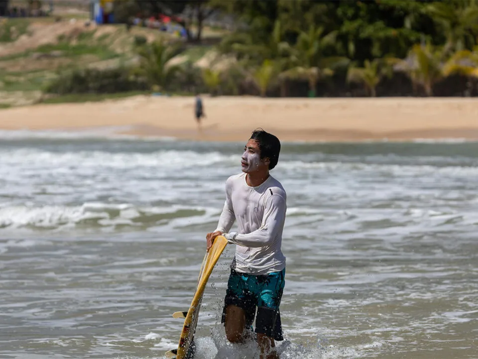 surfer sunscreen 1